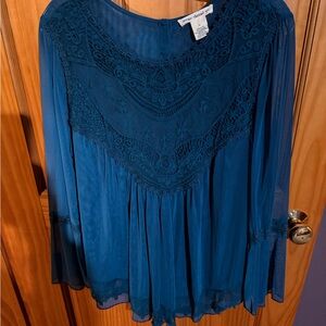 Chic Blue Lace Blouse